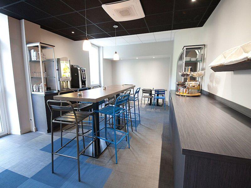 F11BD36D5BF87200C69819A63C090855