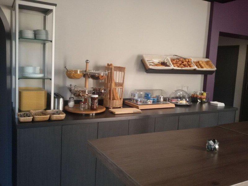 0CA2BDB590CD0AFBC00D927F9BF62A5E