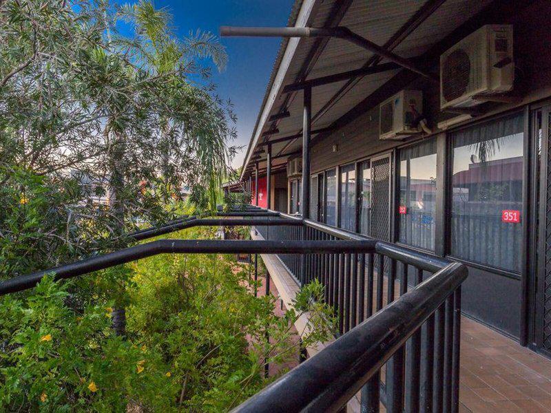 DDD6FB0A303DCEB8DF18FF76909C93A3