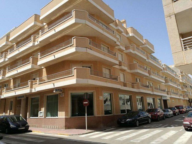 BF5FE44F2675E10196134BCA5B22C12F