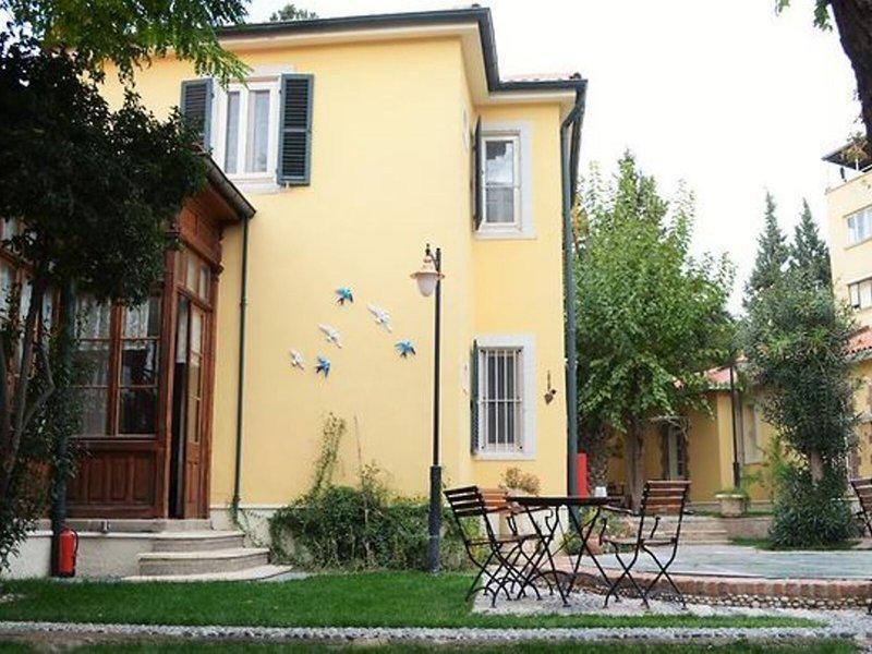 C019EC289628FE8FBBFACF30FC52D21E