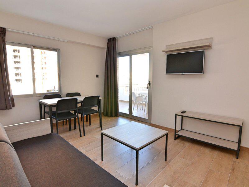 194316C4EA1B37D18DBA1BBF13ED954B