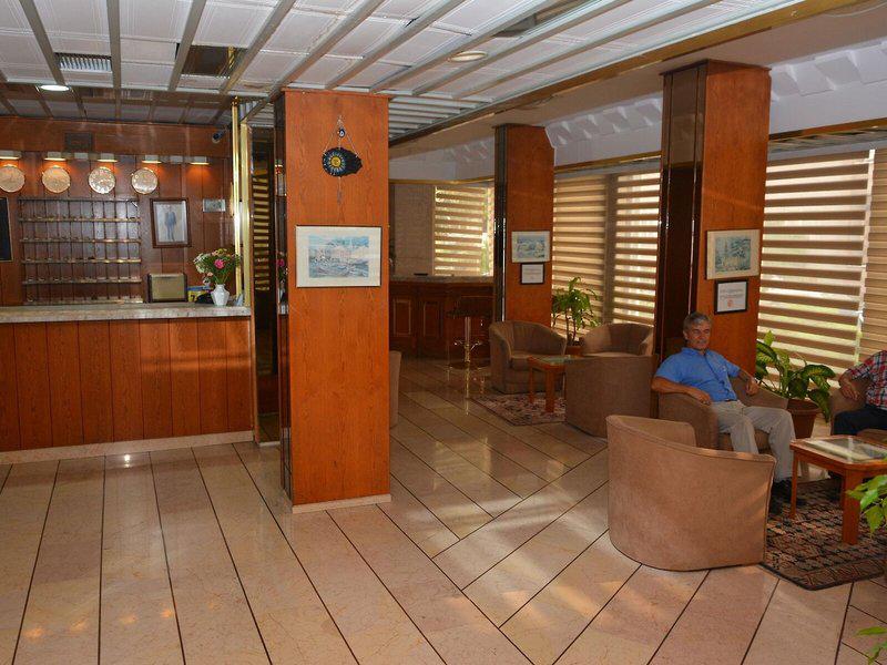 5D90EA10DE03FA8AF3D5F52FFE3395B6