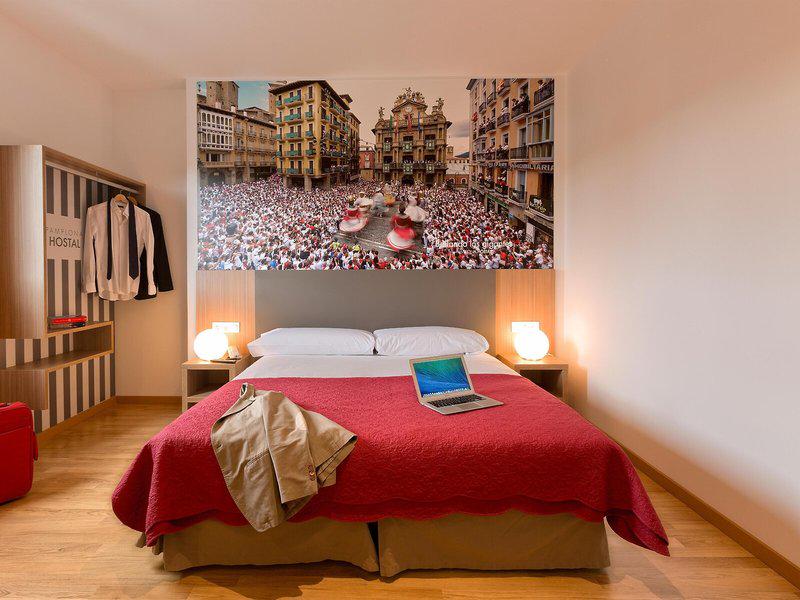 FB812D95DDE44A720EEBA75841D7D26F