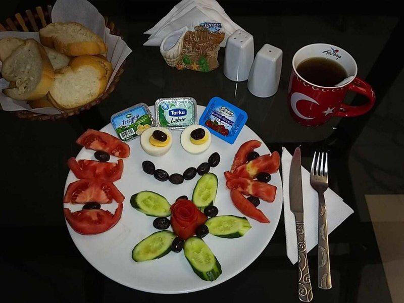 03CB669D150297F25805DF18223182DB