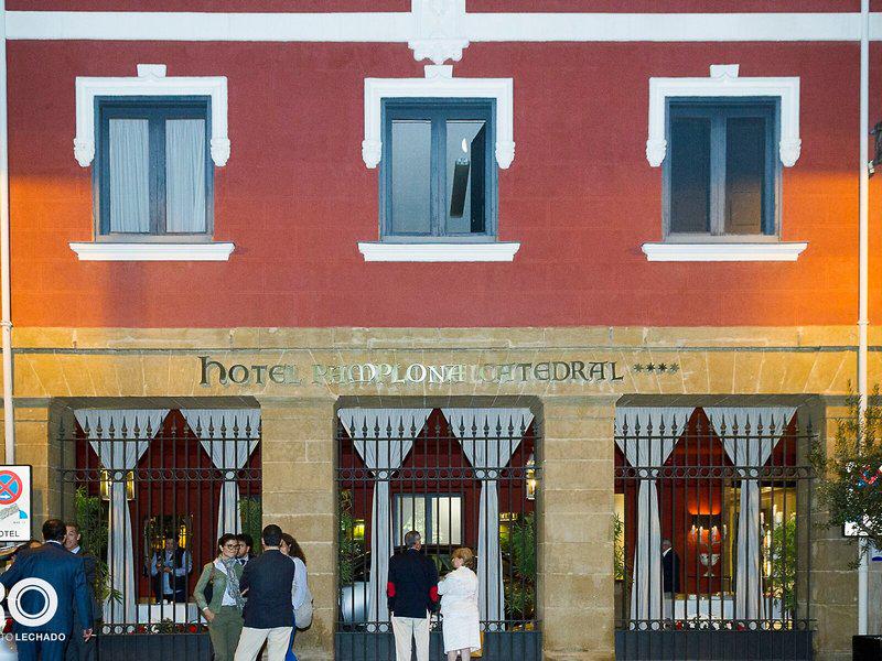 B26C2F0E361B91BF1704FB38C48D7F7F