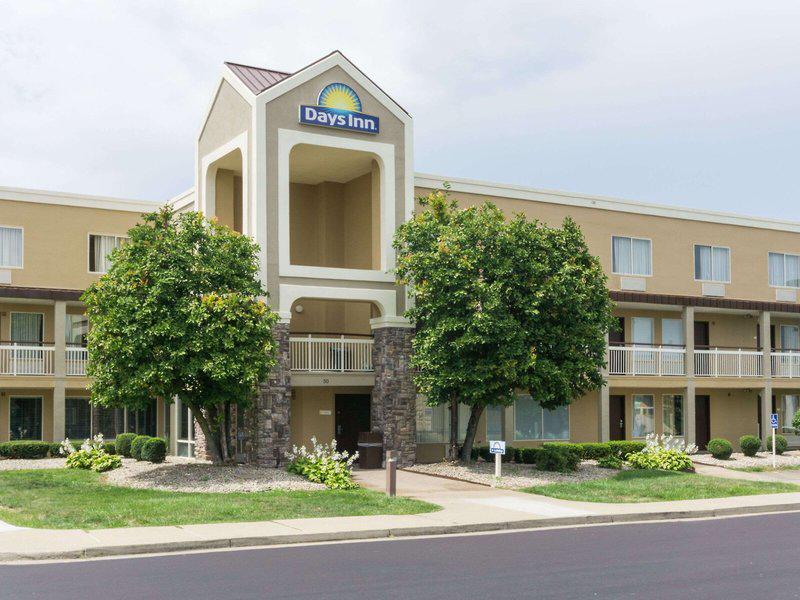 63016A63EBD5D7082AA6F7656FCF7E96