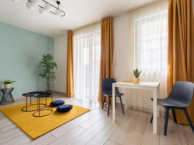 ABBE49640060D4646BB8C2D5A8E68690