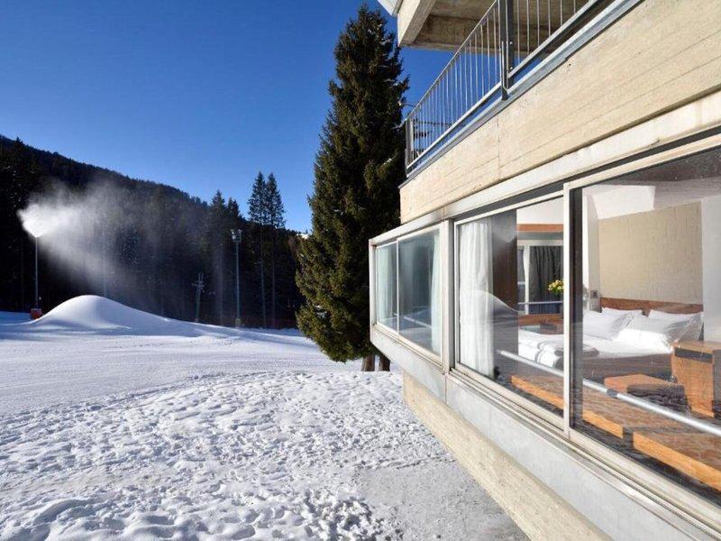 0341780E3A902F5BA399CB6CE2879352