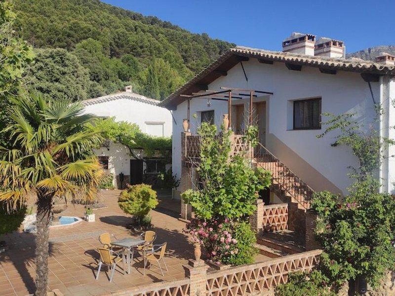 BC00F8D0F4C23827DD445ACF7FAB7497