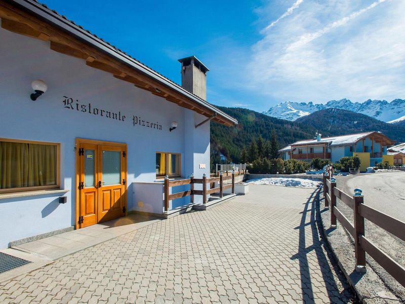 A0A9056A9CF25C585325A06BC4BA8399