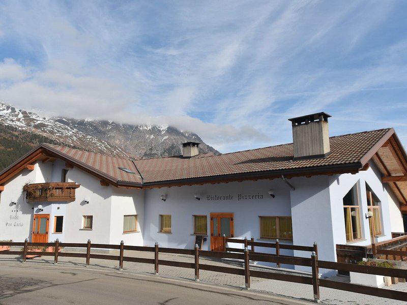 9FED66CD4CC46AEB0D6D8F66810E28A8