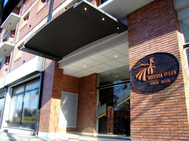 8AE239C79640D0C0D3A075C9E476D47C