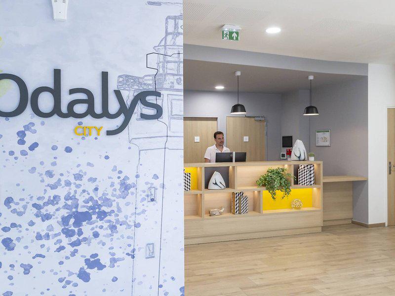 0865AAB930CDAA1C38C02D02F7AAD8A8