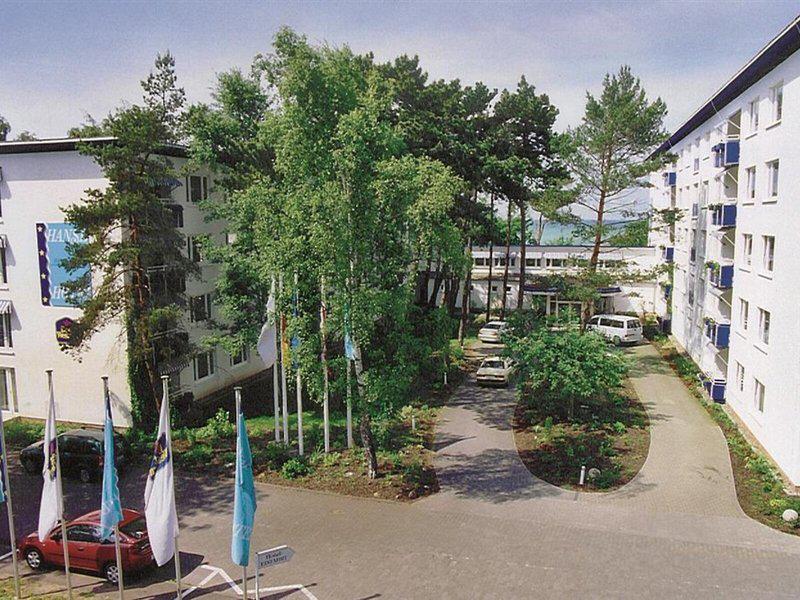 EB2C099825E92F5DE5CC29922FEBC140