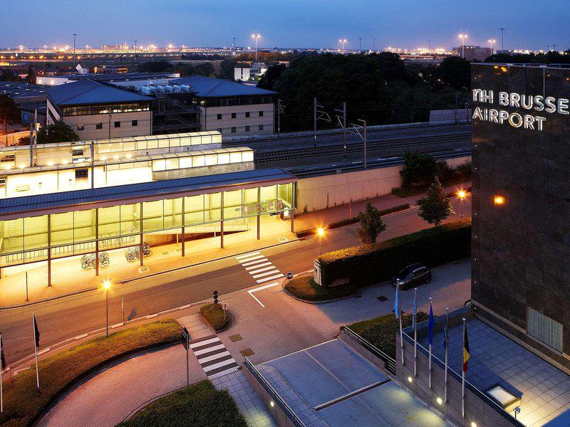 B5FD15A0BE73D40E78C73626D660AA16