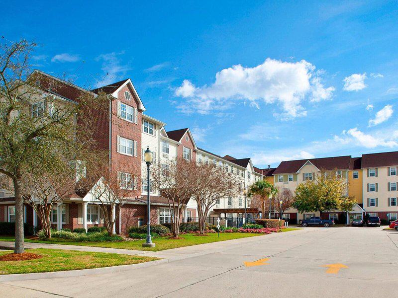 71535E4108CC3FF1DA1AE697ADFEE450