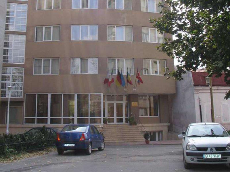 D8A3EA28560A6B6DC711DA3925DBB6CA