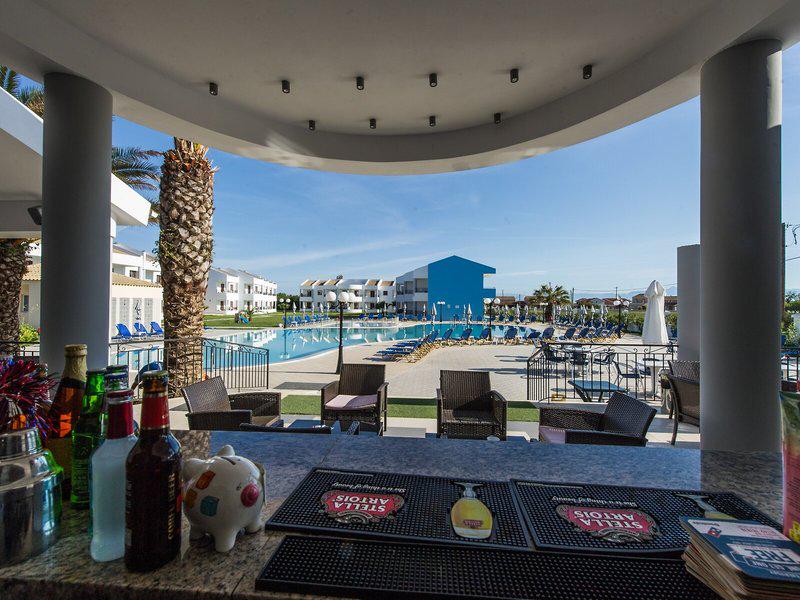 A80F09ADE3F04E8519E9911691D7E35F