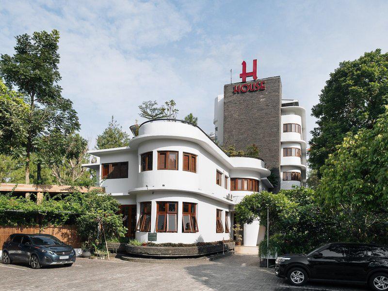 CCB5CC6912F99AD8EFA018D9CC5C024F