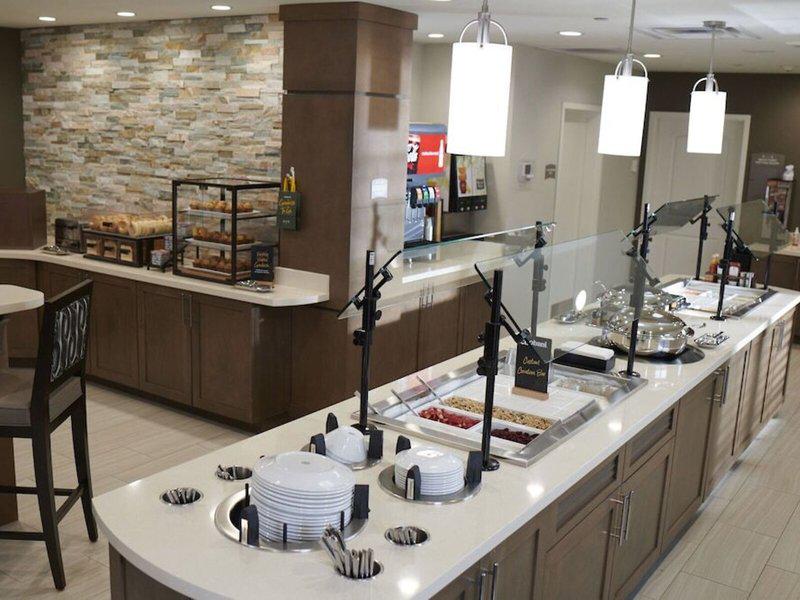 DBE15020FC9D421CDE42E9D34121FA68