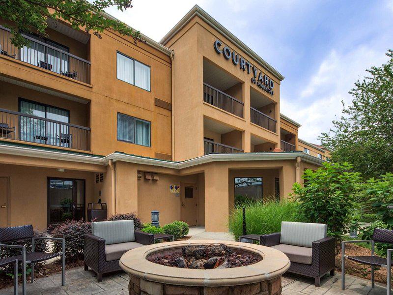 B3A39E91896A2A268252ABF74F9795D2