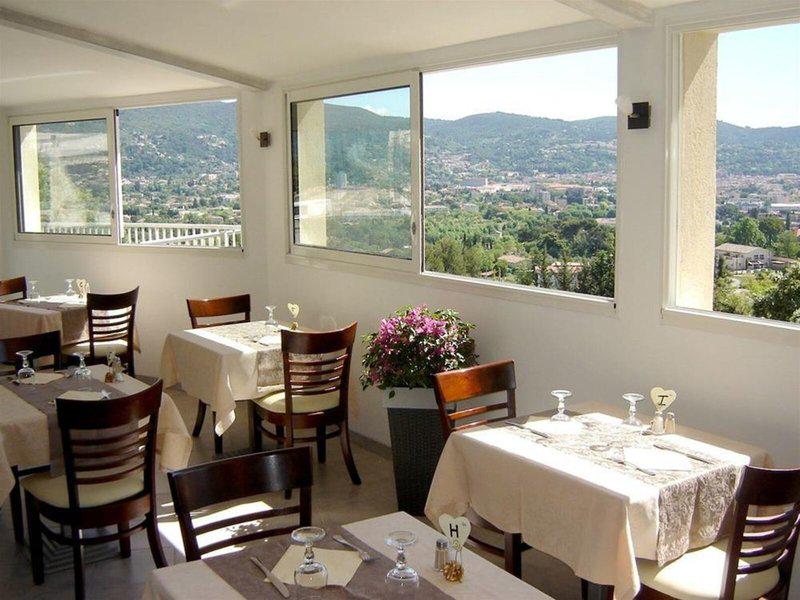 F14476BC231A66B4EF9689C8A020EF78