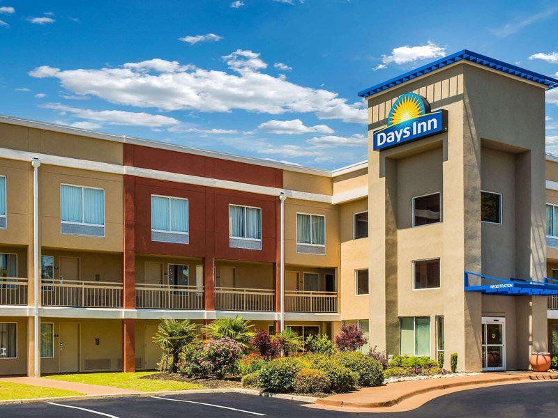 0B82CF5F4ABCF63531FCAEBA06E8B974