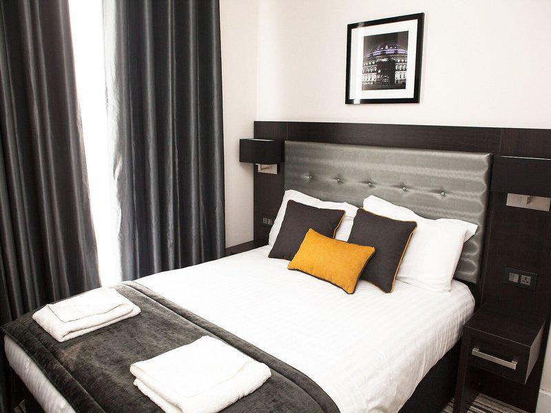 7AECD2C6BB37BEBC5CCBC85FEFAE9447