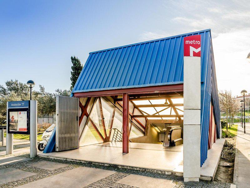 8EEFE86C8A0B94553056BF396F27CD6E