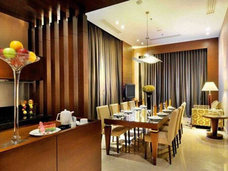 C5461B412CF782E8BBE21EF84999680C