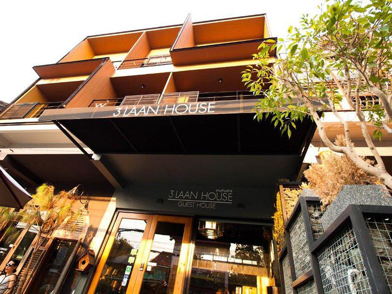 A58483ACB38F8D42BB514BD5C6F8181A