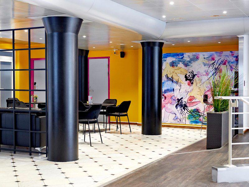 735619EE603D4F33B574B9E046003593