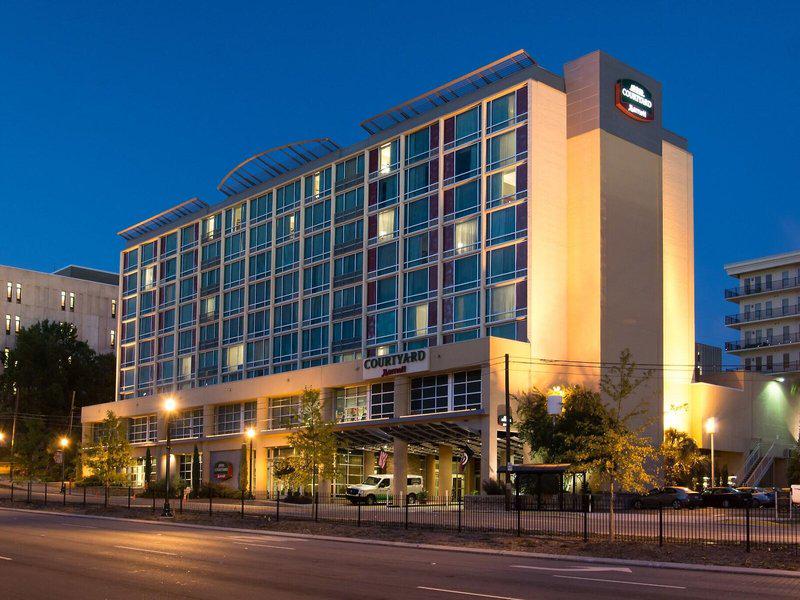 C50DADD373C0725125D7421BF51EE017