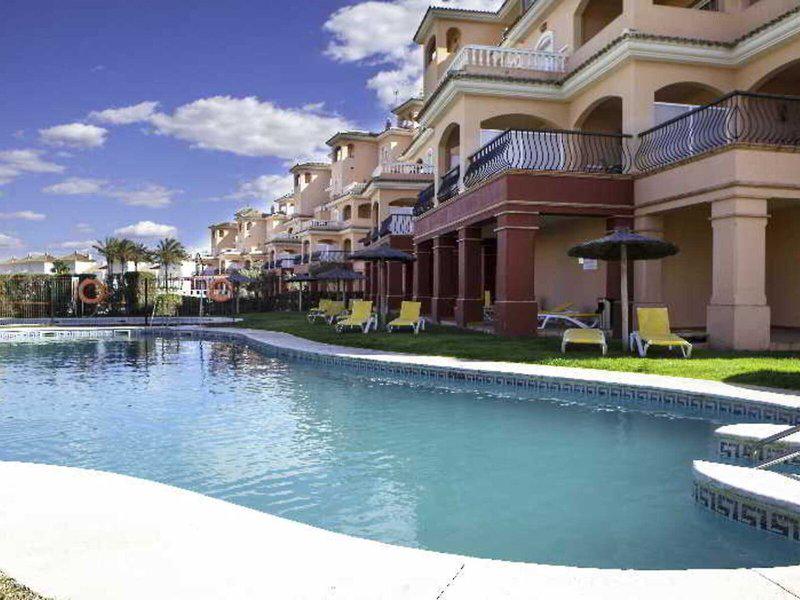 FDCD04A694D5C76DA20A65FAC6ADBDDB