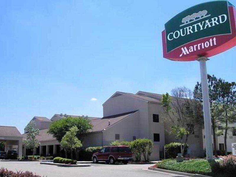 89FAA1D5B4B7A65C589523B8A6530457