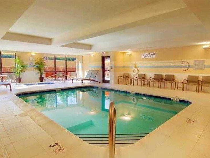 F389B9FC1459881139AA01AD2A191C66