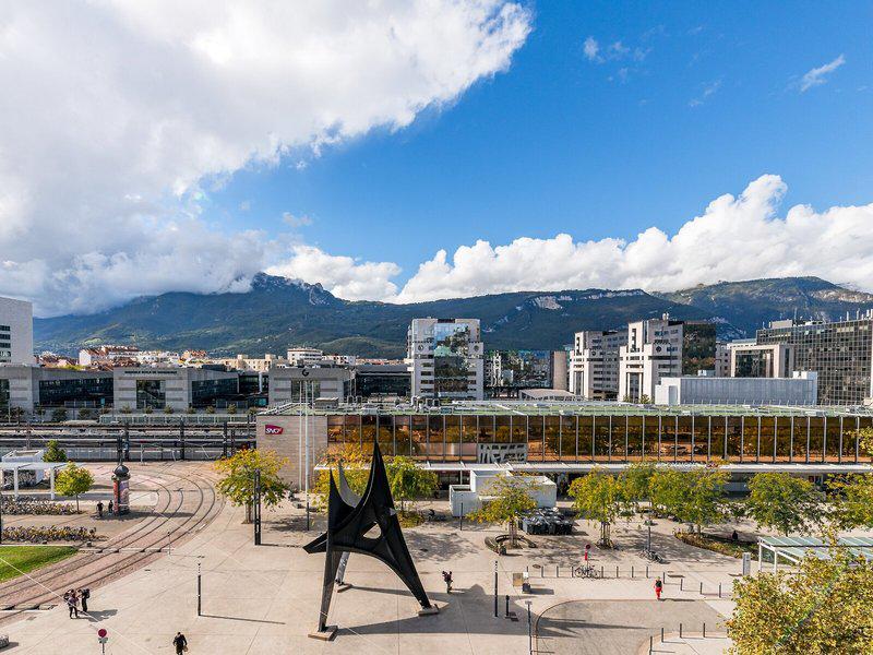 2EF0A421033C2706A1A27DBD9A22012D