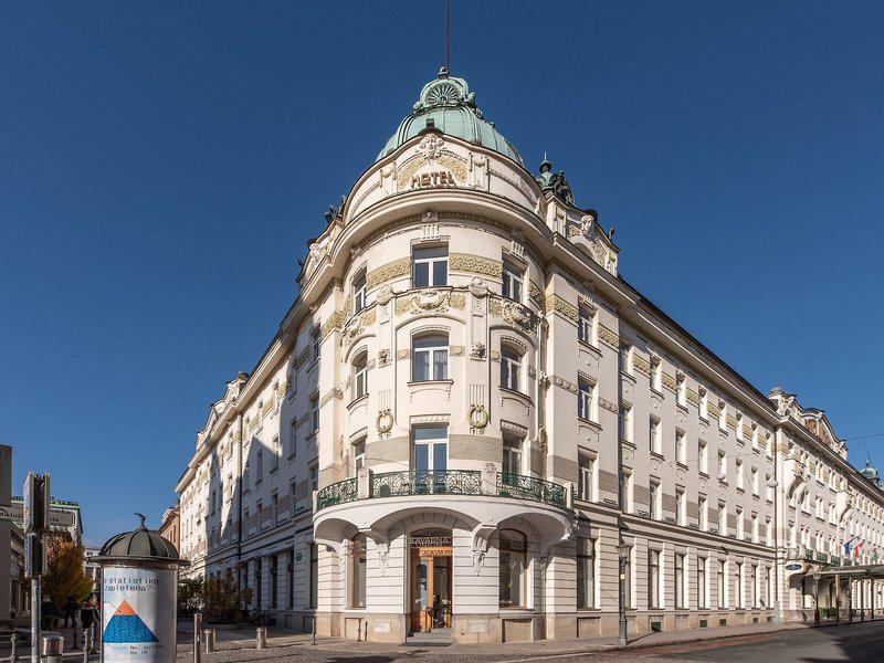 1F27A460234038D2C3A2DECF58CE5466