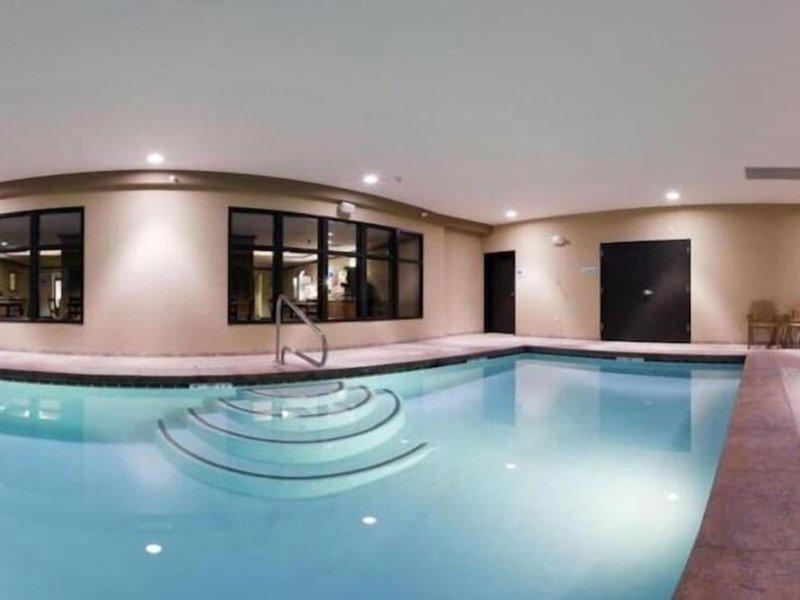 8F9381C57B044AC02FD93B7A0D3F7EB1