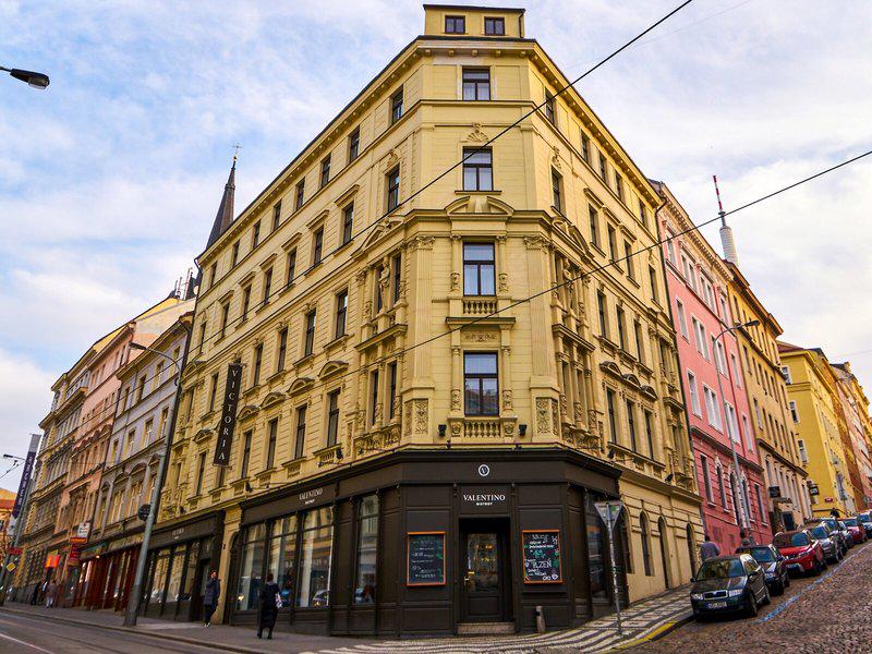 21E7C3B2CA4AF469C95C24D487459739