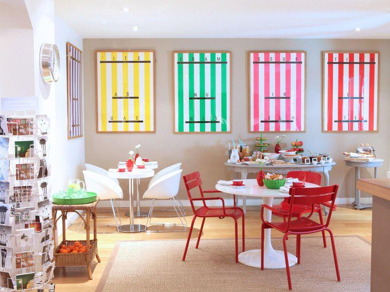 24D707F88E015C95040B436F42EAE3E1