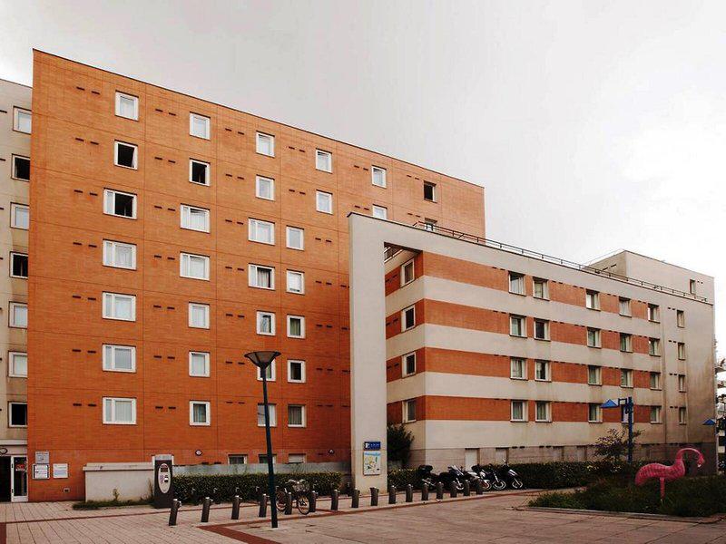 40E4BF2A34DA7F33AD51E710B2935E8F