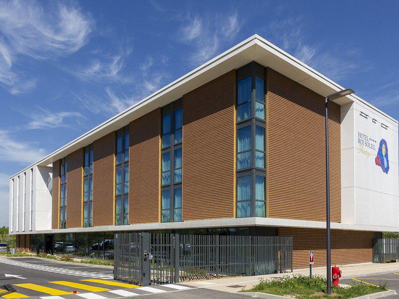 1796BF2D4083908E2B782490550A236A