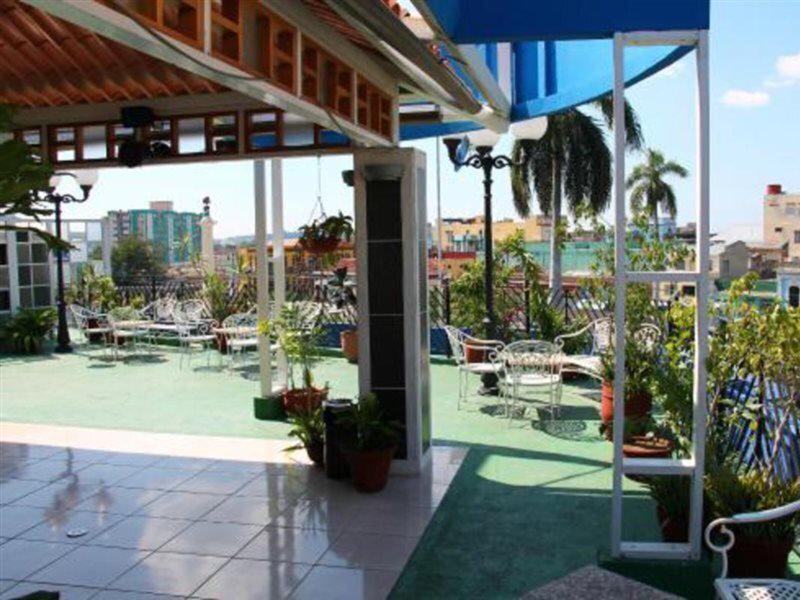 6703E35FDC71DFA4DD7D4EB4C9DDA160