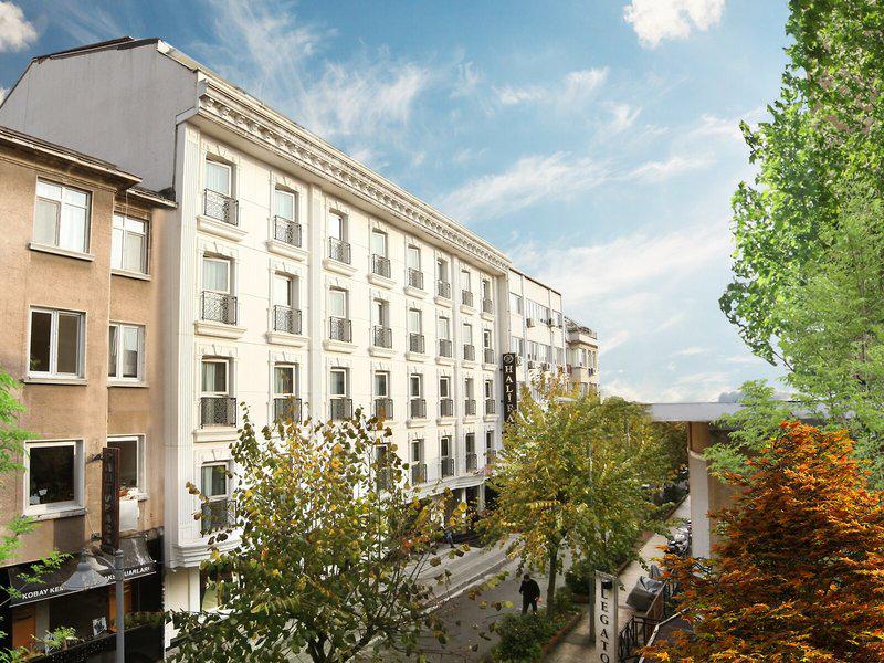 21BDC9FDBD1C8E7591F4211B986B04F9