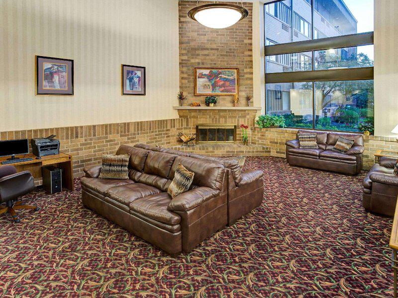 0801AA406EF0AD675662466E6A93193E