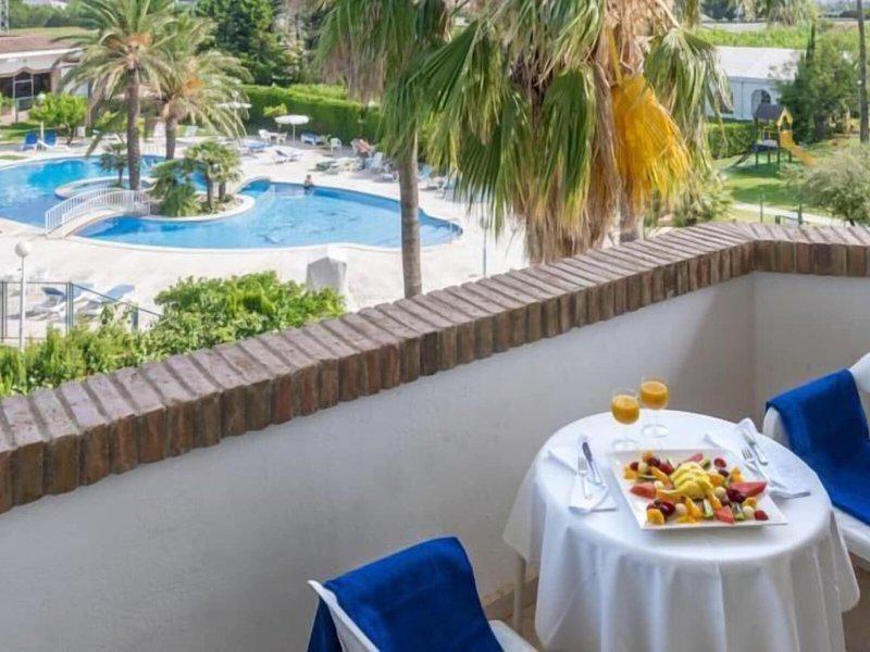 809E4526F5E79D2980472C159D8B9D79