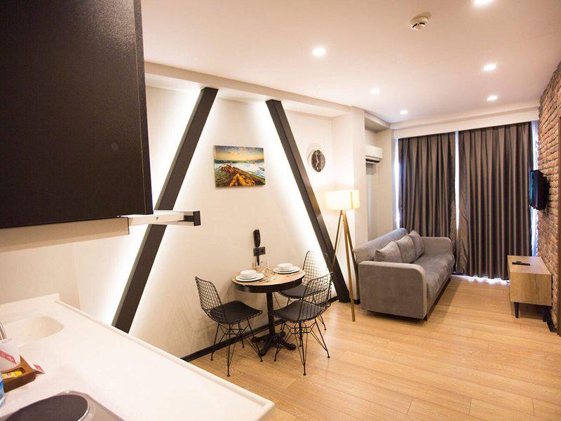 A1059C01B3277EE923206B1807135A9D