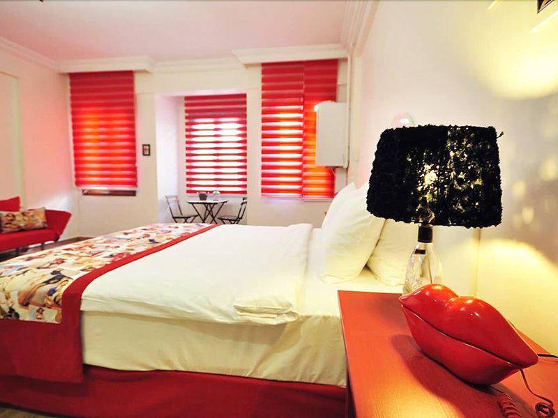 CA9E7ADF2F09CAA9848FE87EB343211C